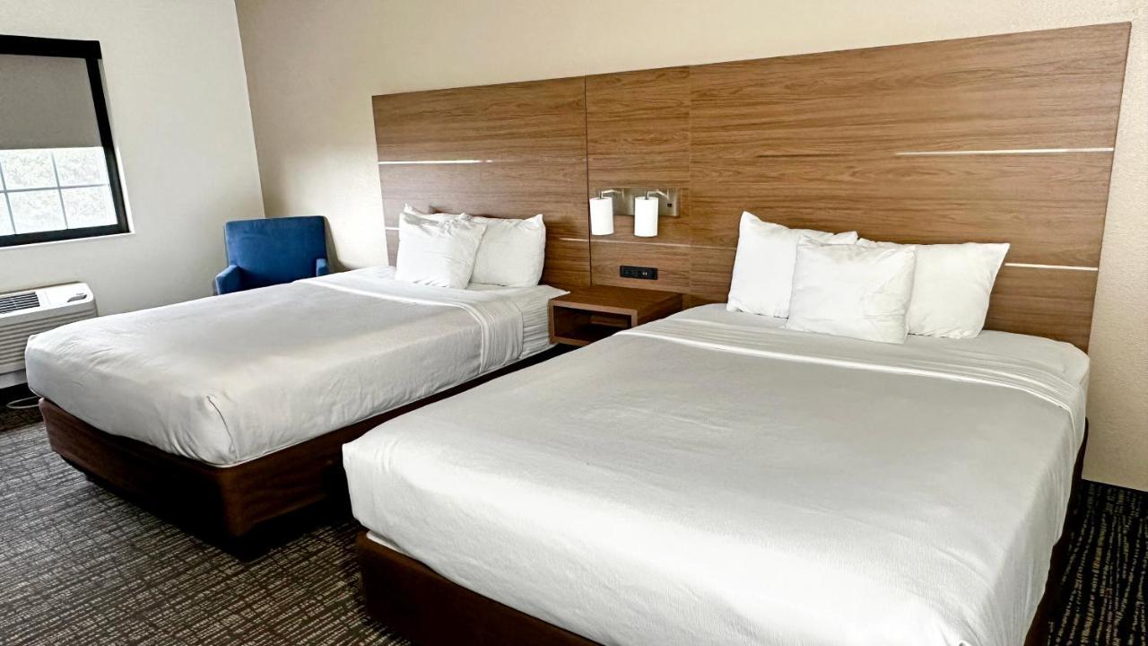 Estherville Hotel&Suites Extérieur photo