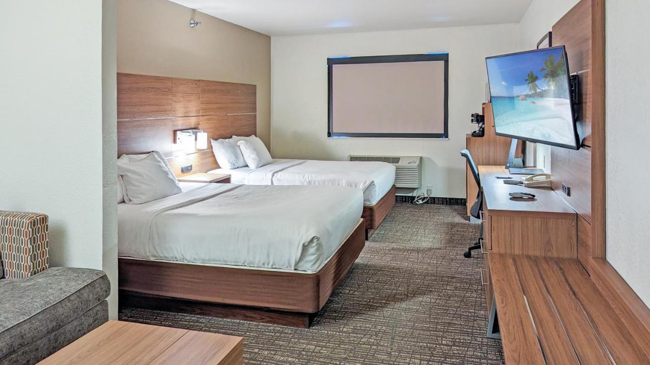 Estherville Hotel&Suites Extérieur photo