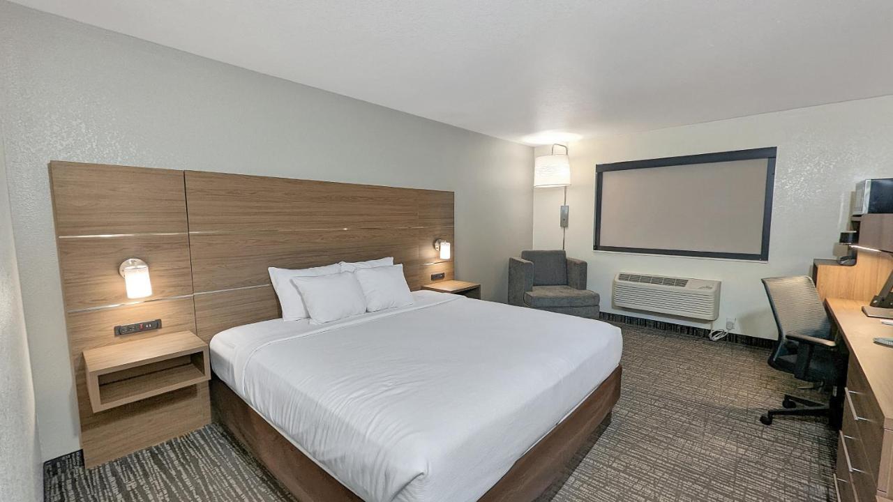 Estherville Hotel&Suites Extérieur photo